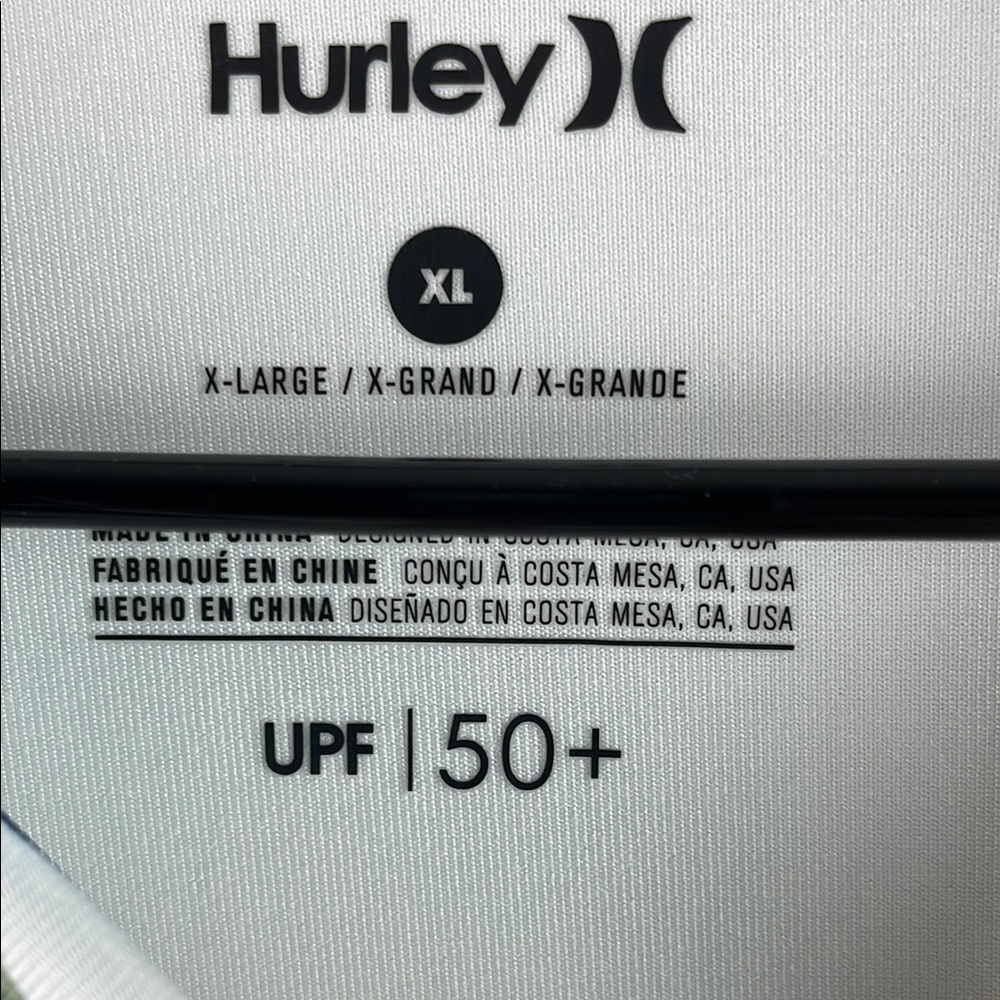 Hurley Long Sleeve with Leaf Pattern UPF 50+ Size XL - Picture 3 of 7